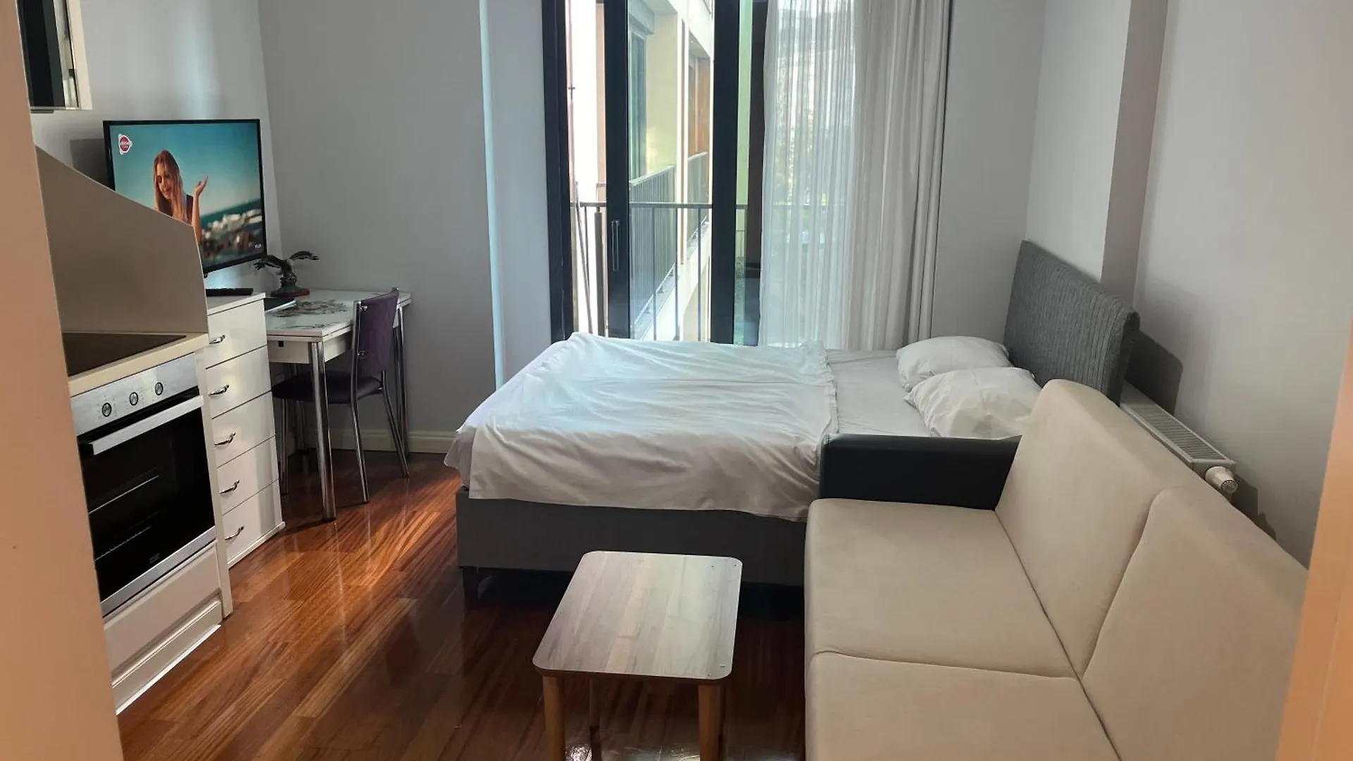 Studio Flat-One Room In Lux Residence Near Taksim-Beyoglu Стамбул
