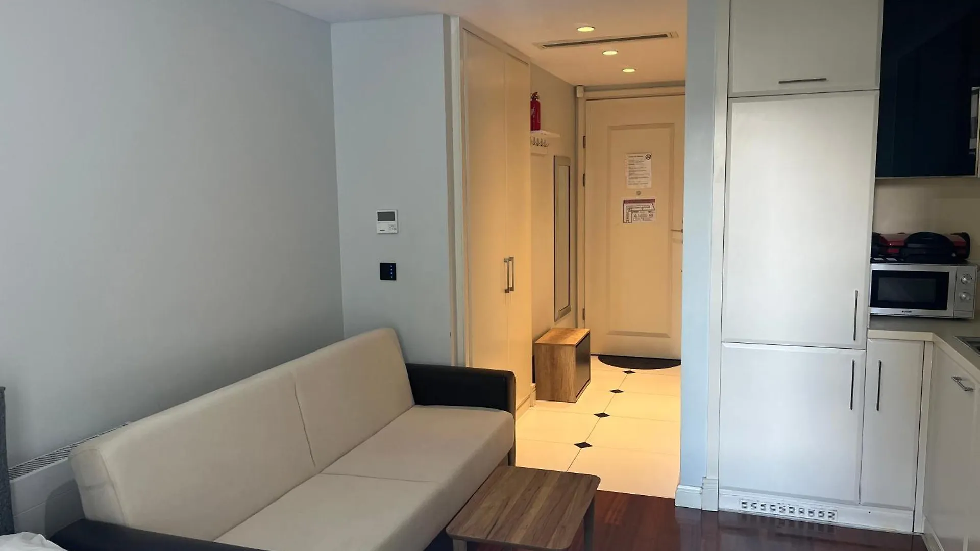 Studio Flat-One Room In Lux Residence Near Taksim-Beyoglu Стамбул Апартаменты