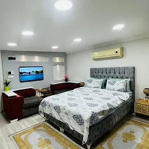 Guendogdu Apartment